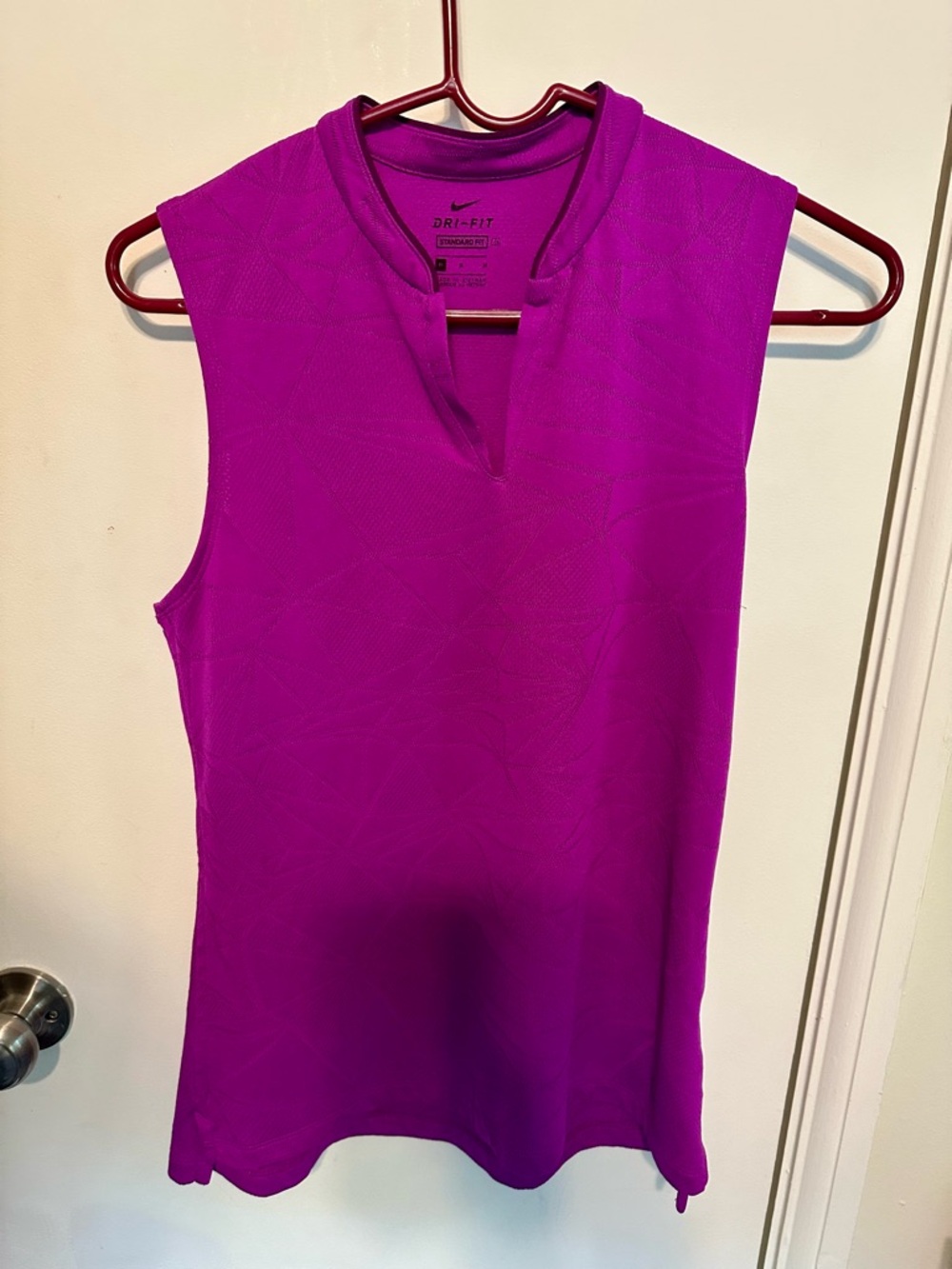 Nike Women’s Dri-FIT Sleeveless Tank Top - Magenta